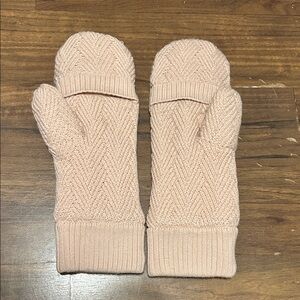 lululemon athletica Pink Mittens
